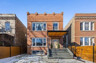 3934 N Sawyer Avenue 1, Chicago, IL 60618