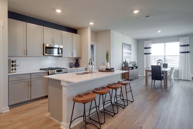 44 Torrey Pines Ln, Lebanon, TN 37087