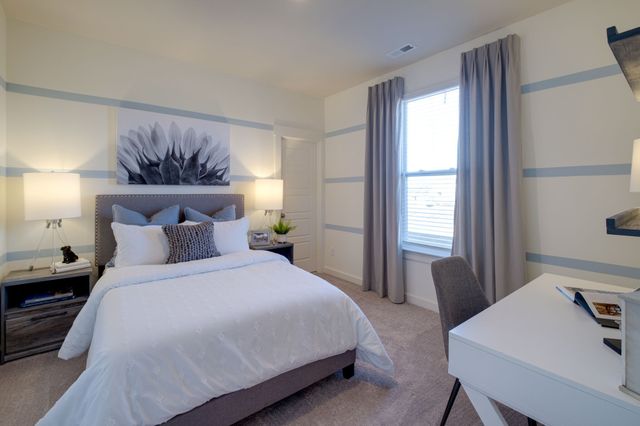 44 Torrey Pines Ln, Lebanon, TN 37087