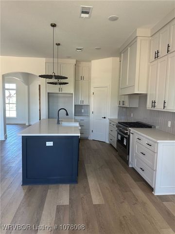 4423 Scott Farm Loop, Van Buren, AR 72956