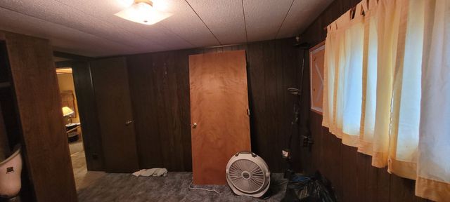 17860 N Woodlawn Lane, Woodlawn, IL 62898