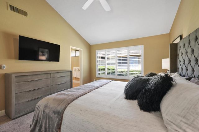 363 San Remo Street, Palm Desert, CA 92260