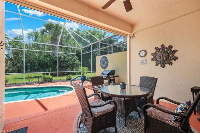 5887 Northridge DR N 13, Naples, FL 34110