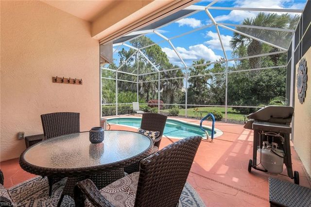 5887 Northridge DR N 13, Naples, FL 34110