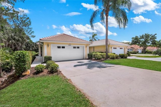 5887 Northridge DR N 13, Naples, FL 34110