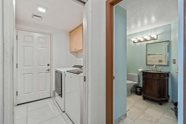 1717 Don Pedro Rd, Ceres, CA 95307