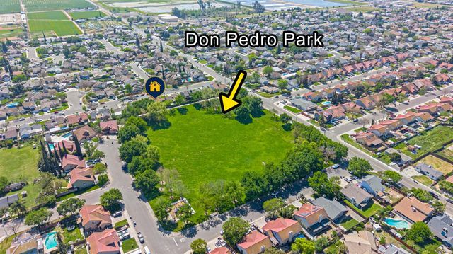 1717 Don Pedro Rd, Ceres, CA 95307