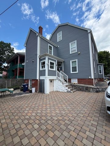 19 Nixon St, Boston, MA 02124