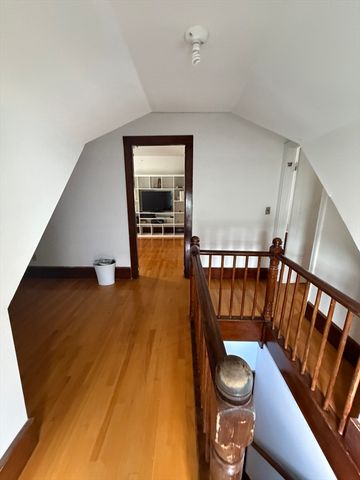 19 Nixon St, Boston, MA 02124