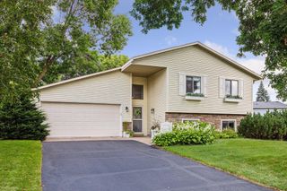 1719 Nokia Way, Eagan, MN 55122