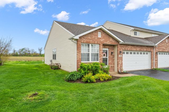 7619 E 112th Avenue, Crown Point, IN 46307