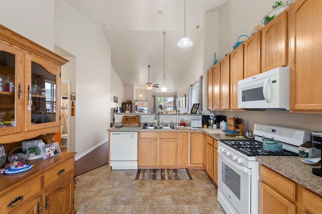 7619 E 112th Avenue, Crown Point, IN 46307