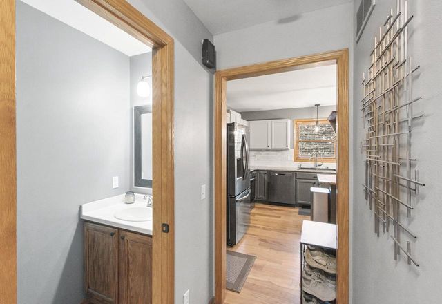 7126 Timberwood Drive, Madison, WI 53719