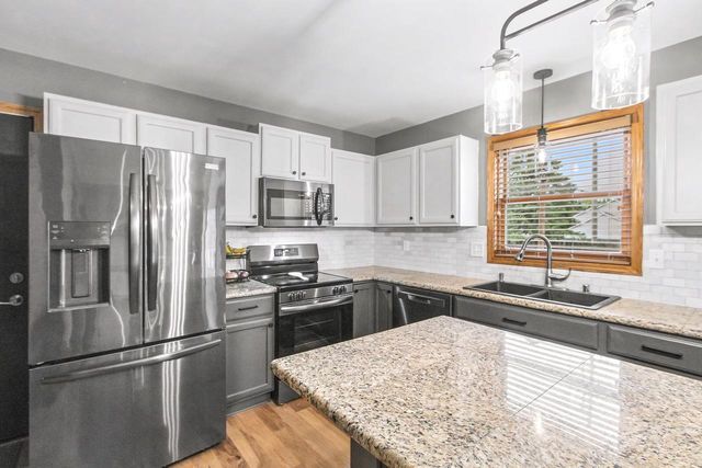 7126 Timberwood Drive, Madison, WI 53719