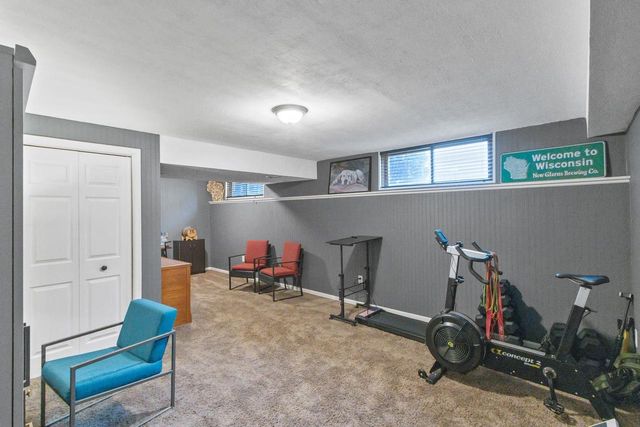 7126 Timberwood Drive, Madison, WI 53719