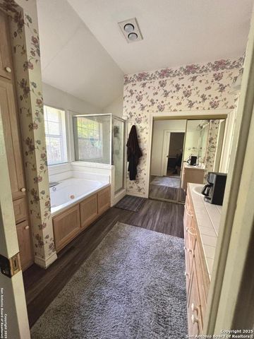 607 Dover Ln, Round Rock, TX 78664