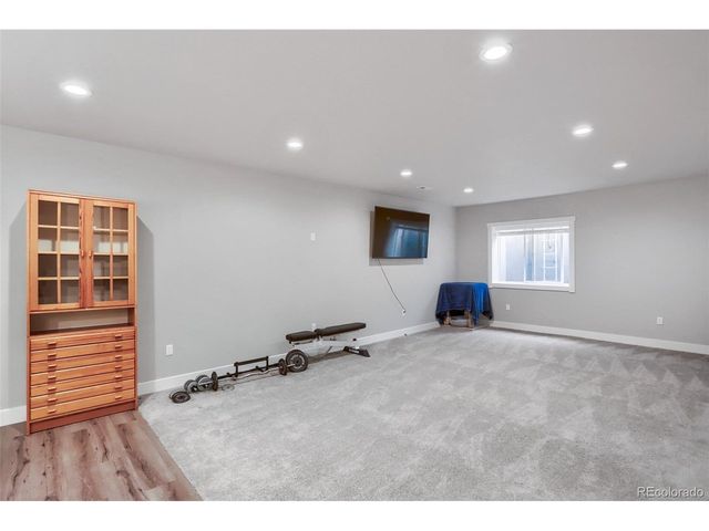 505 Remington Dr, Hudson, CO 80642