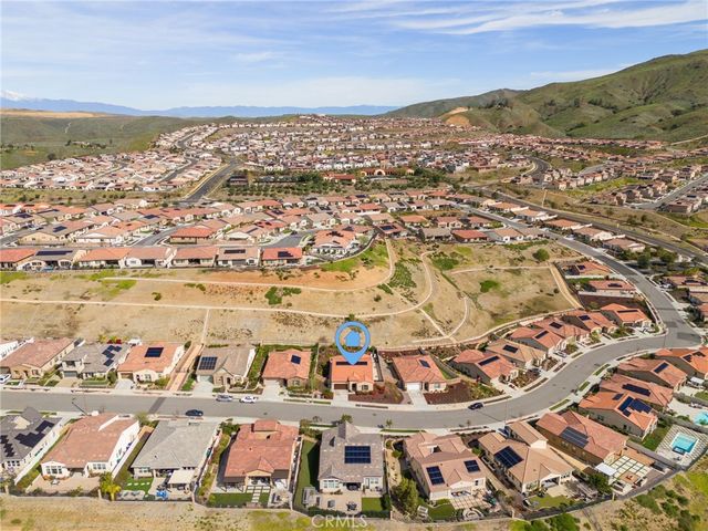 24528 Crestley Drive, Corona, CA 92883