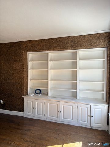 321 Artillery Road, Middlebury, CT 06762