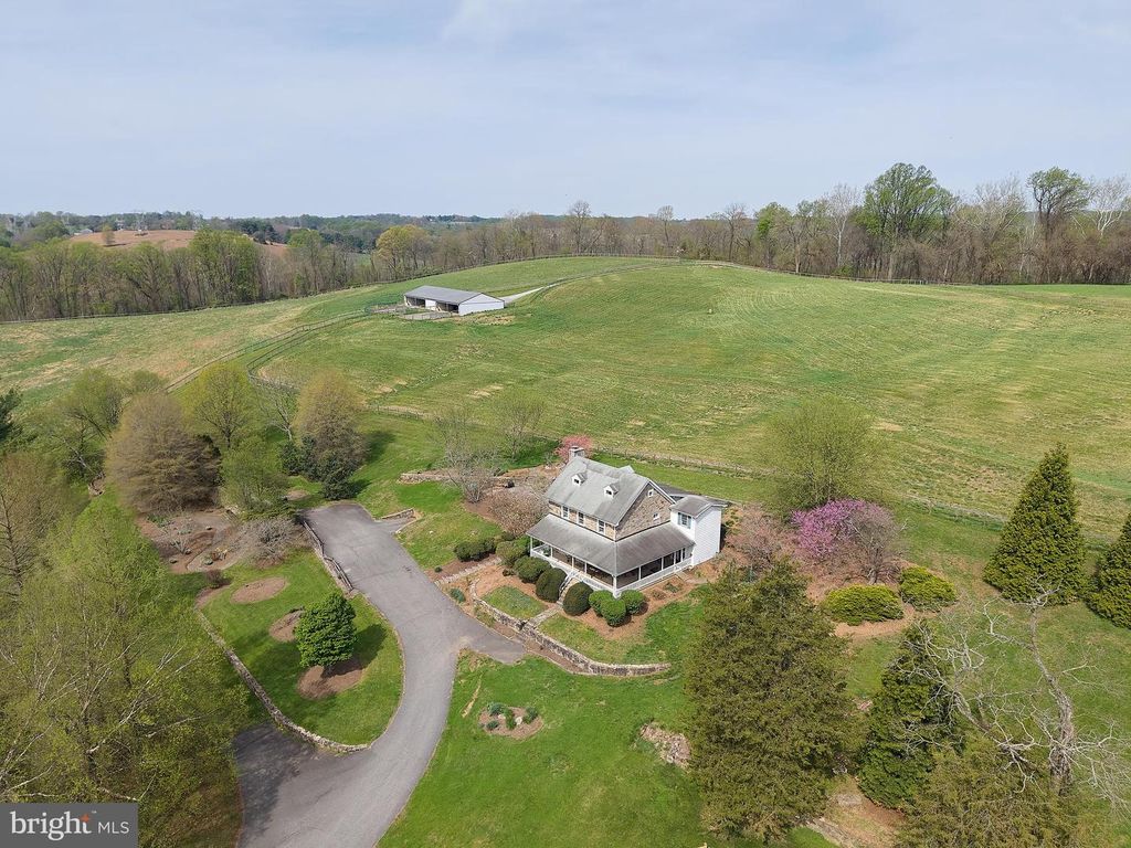 Image 15 of property listing at 1089 NESBITT RD, Colora, MD 21917