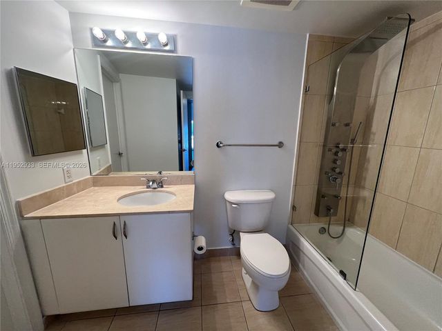 1750 N Bayshore Dr 4409, Miami, FL 33132