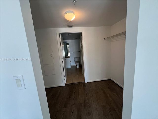 1750 N Bayshore Dr 4409, Miami, FL 33132