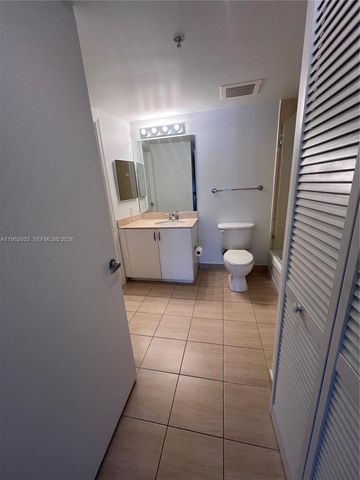 1750 N Bayshore Dr 4409, Miami, FL 33132