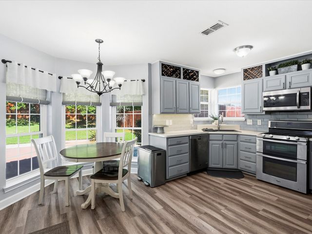 202 Linda Street, Aubrey, TX 76227