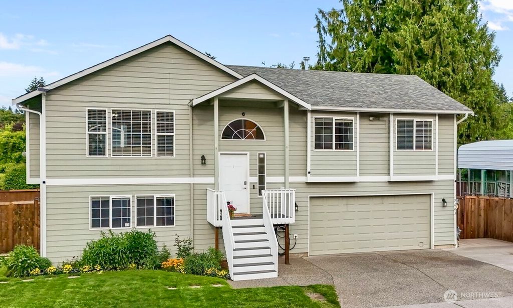 19603 45th Drive NE, Arlington, WA 98223