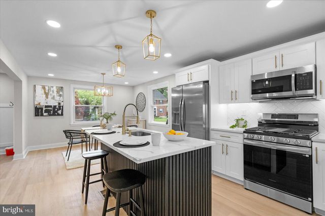6615 LAUREL DR, Baltimore, MD 21207