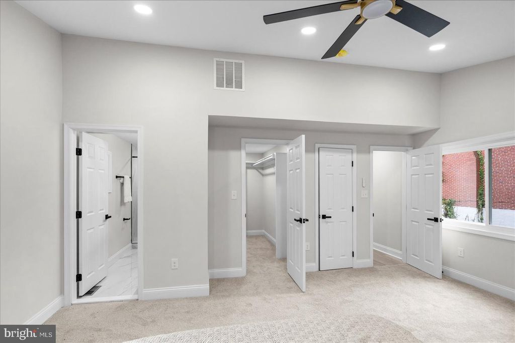Image 38 of property listing at 6615 LAUREL DR, Baltimore, MD 21207