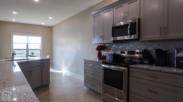 303 Hollis Street, Bono, AR 72416