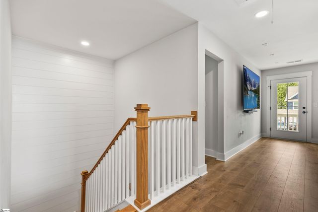 218 Deerview Trail, Simpsonville, SC 29680