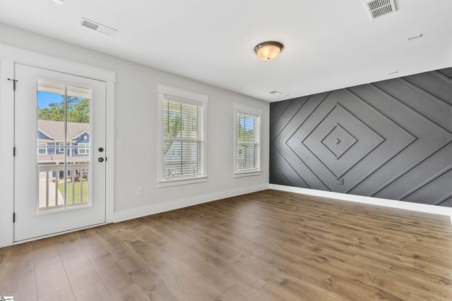 218 Deerview Trail, Simpsonville, SC 29680