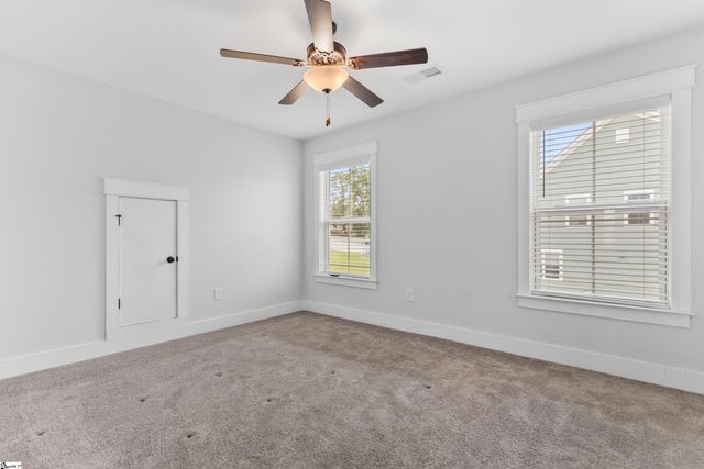 218 Deerview Trail, Simpsonville, SC 29680