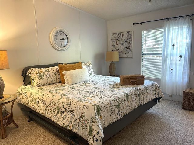 312 S TIMBER TRL, Wildwood, FL 34785