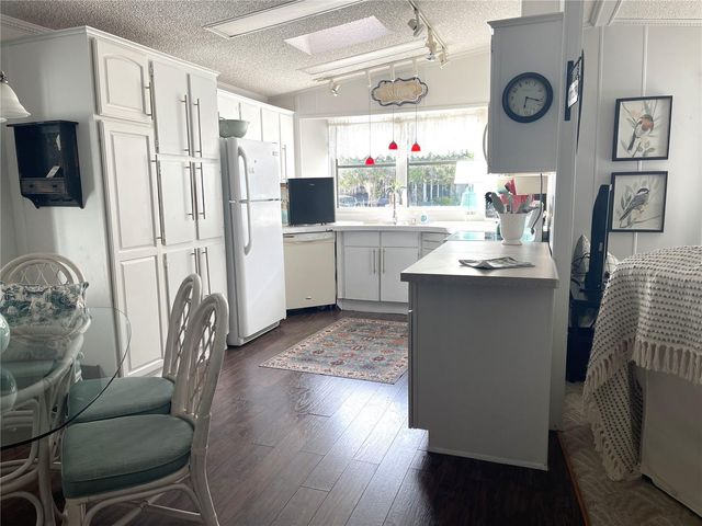312 S TIMBER TRL, Wildwood, FL 34785