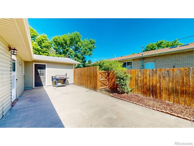 532 N Madison Avenue, Loveland, CO 80537