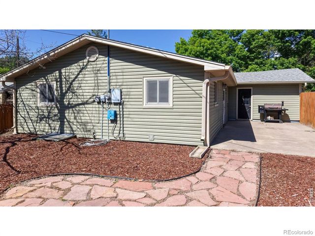 532 N Madison Avenue, Loveland, CO 80537