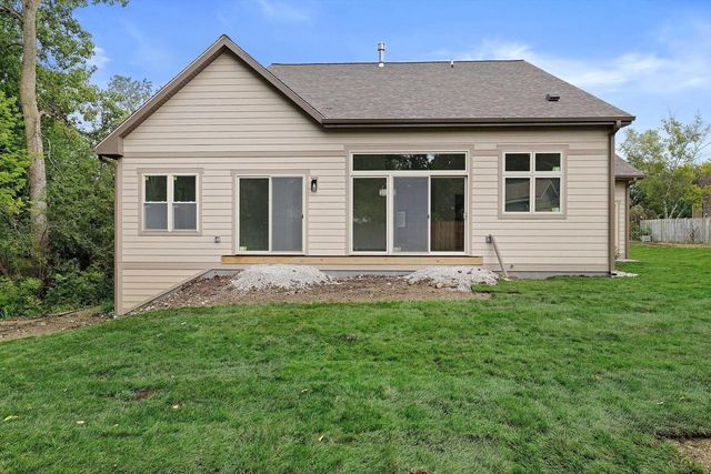 4815 Crystal, Racine, WI 53406