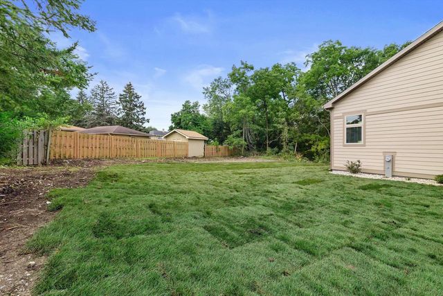 4815 Crystal, Racine, WI 53406