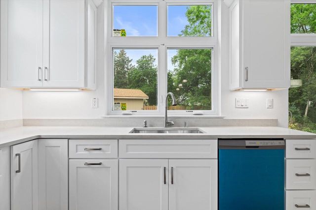 4815 Crystal, Racine, WI 53406