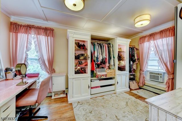 82 Newton Ave, Sussex Boro, NJ 07461