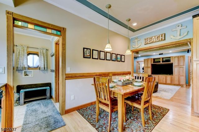 82 Newton Ave, Sussex Boro, NJ 07461