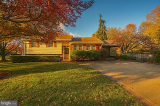 6726 S KINGS HWY, Alexandria, VA 22306