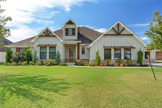 12825 Parkside Drive, Oklahoma City, OK 73173