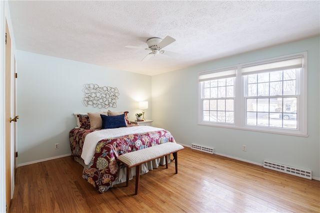 88 Coachman Drive, Penfield, NY 14526