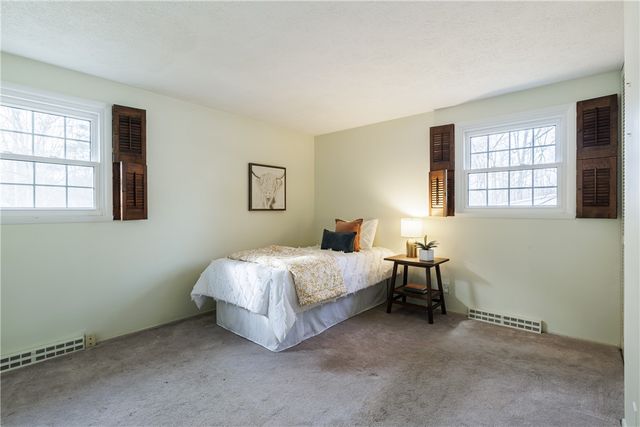 88 Coachman Drive, Penfield, NY 14526