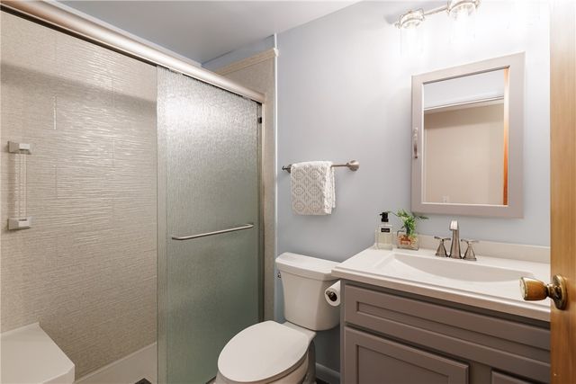 88 Coachman Drive, Penfield, NY 14526