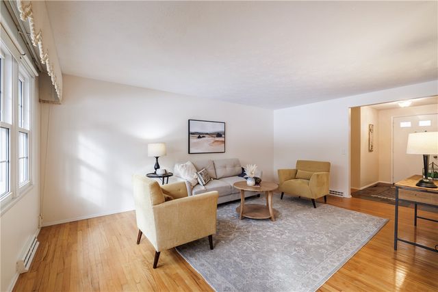 88 Coachman Drive, Penfield, NY 14526